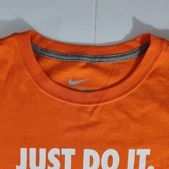 Nike Just Do It Again Men’s XL Orange Long Sleeve T-Shirt Ribbed Cuffs NWOT Flaw