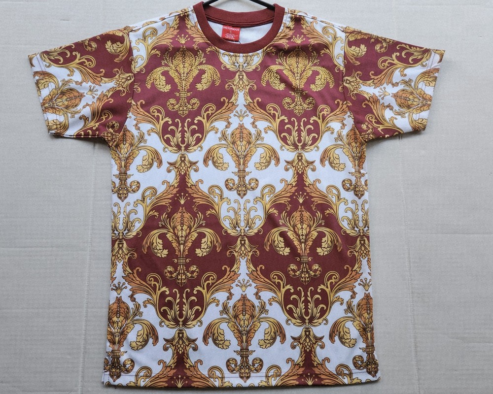 Victorious Los Angeles Rhinestone Baroque T-Shirt – Burgundy Gold – Size: Small
