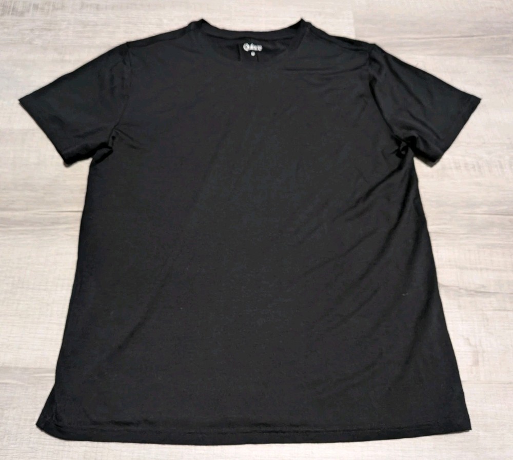Quince Men’s Shirt 100% Merino Wool All-Season SS Base Layer Tee Sz M Black