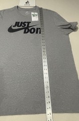 Nike Sportwear Just Do It Graphic T-Shirt Dark Grey Heather Men’s XL AR5006-063