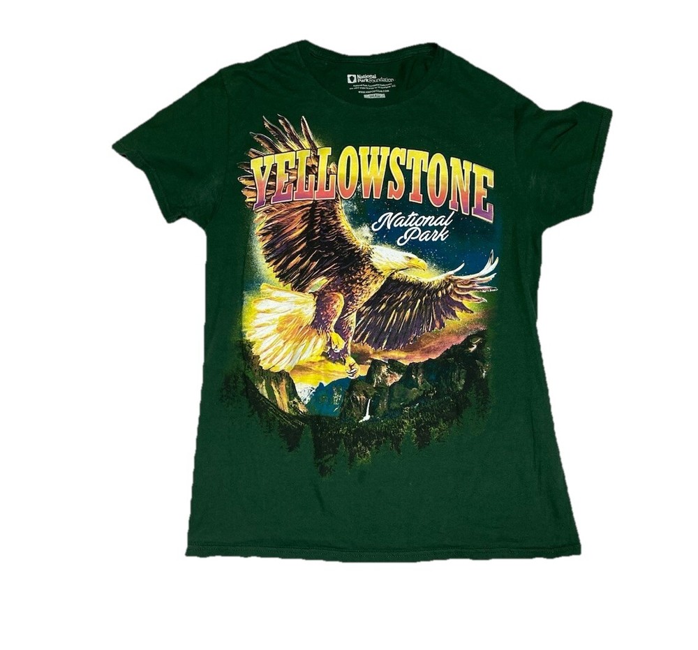 Yellowstone National Park Foundation Green T-Shirt Size Small Soft Material