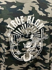 True Religion Men’s Size L Green Camo Arch Logo Crew Neck Tee $69 NWT #106190