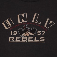 UNLV Rebels T-Shirt Men’s Colosseum Athletics Black Graphic Crew Neck Size 2XL