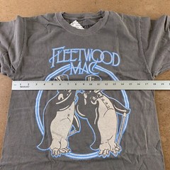 Urban Outfitters Fleetwood Mac Men’s Size Small Gray Penguin T-Shirt