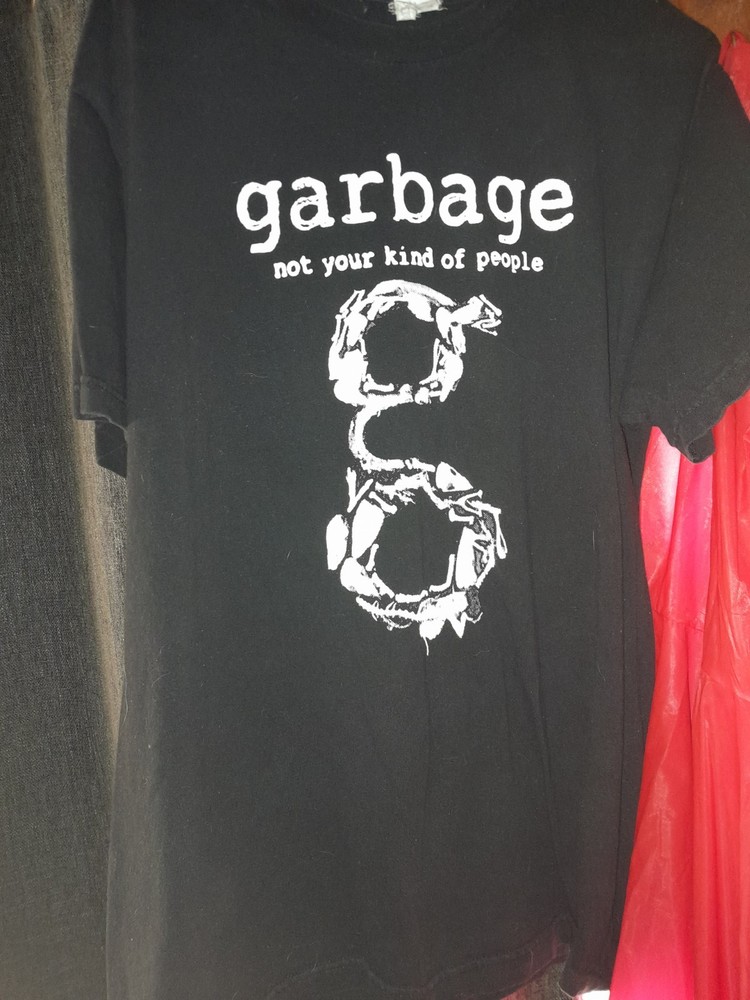 BEAUTIFUL VINTAGE GARBAGE NOT YOUR KIND OF PEOPLE ! ORIGINAL GREAT CONDITION.