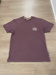 Howler Bros T Shirt Large Burgandy Los Hermanos Howler Big Graphic Tee Pocket