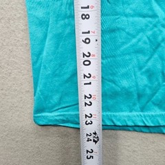 Beautiful Giant Mens Size Large Turquoise Short Sleeve T-Shirt Pocket