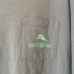 Men’s size XL Tommy Bahama Blue Graphic Pocket T-Shirt Beach Summer Cotton Cool