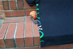 NEW Nike Air Jordan Retro 1 OG S I Wings ICONIC Blk Multi-Color Men’s T-Shirt XL