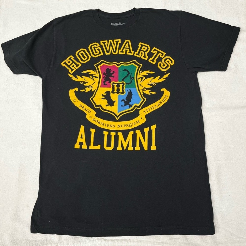 Hogwarts Alumni Black T-Shirt