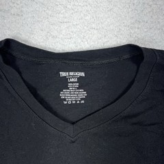 True Religion Men’s Black V-Neck T-Shirt Large Fits Wide And Short (M Oversized)