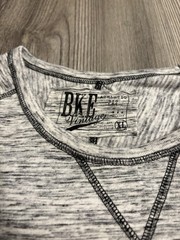 BKE Vintage Athletic Fit Long Sleeve Shirt Mens XL Grey Crew Neck V Neck Stitch