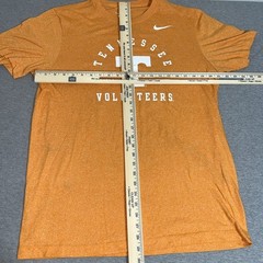 Nike Tennessee Volunteers Shirt Men’s Size Large Logo Swoosh Big T Logo Orange