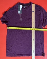VRST Dark Cranberry Short Sleeve Essential Pocket Tee T Shirt Mens Size M NEW
