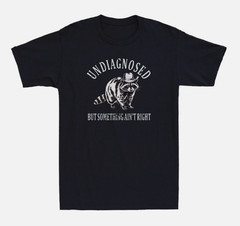 Undiagnosed But Something Ain’t Right Funny Cowboy Raccoon Saying Men’s T-Shirt