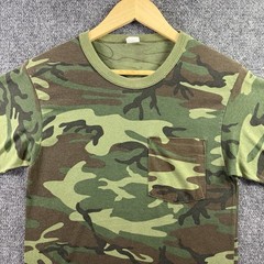 VTG 80’s Woodland Camo Pocket T Shirt Mens S Green Paper Thin Single Stitch