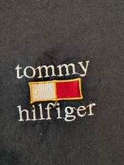 Vtg 90s Tommy Hilfiger Embroidered Lowercase Spellout Black Tee Shirt Large