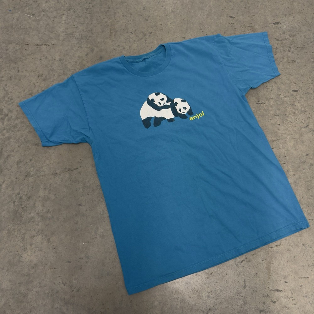 Vintage 2000s Enjoi Skateboards Panda Logo Skater Tee T-shirt Y2k
