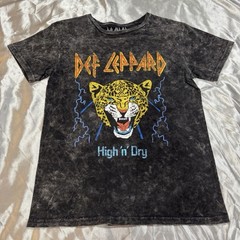 Def Leppard High ‘n’ Dry Logo Graphic Crew Neck T-Shirt M