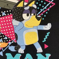 Bluey This Was The 80’s Man Bandit & Chilli Black T-Shirt Men’s Medium 38-40