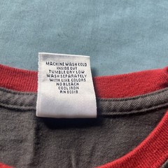 Vintage Lucky Brand T Shirt Knit Wear Gray And Red Royalty Short Sleeve Men’s XS