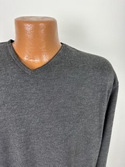 Vintage 90s V-Neck Shirt Men Large Minimal Gray Heavy Rayon Blend Robert Stock