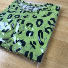 CR24 Animal Pattern Gradient UNISEXt shirt Size M