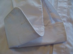 Albert Nipon Men’s White Shirt Classic Casual Cuff Style Large 17 1/2, 32-33
