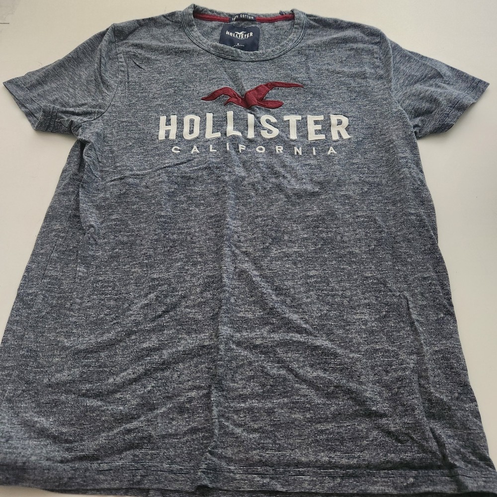 Hollister Embroidered Logo T Shirt Crew Neck Short Sleeve Mens Small Front Logo