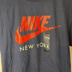 Men’s Nike Navy Blue / Red Swoosh New York Shirt NWT Sz S