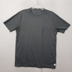 Vuori Tradewind Performance Short Sleeve Pocket Tee Men’s Medium Gray Heather