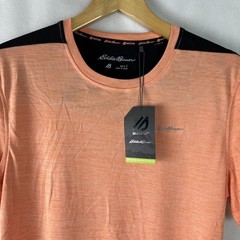 Eddie Bauer Motion Men’s Tee Size Small Active Short Sleeve Cantaloupe Orange A2