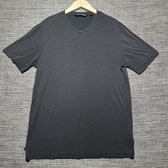 Travis Mathew Shirt Men’s Large Black V Neck Short Sleeve