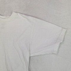 Stafford Men’s Medium White Shirt Short Sleeve Crewneck Heavyweight Classic Fit