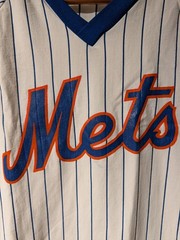 Vintage 80s New York Mets MLB Baseball Medium White Sand-Knit T-Shirt