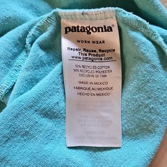Patagonia Men’s M Blue Long Sleeve Crew Neck Graphic Logo Responsibili-Tee