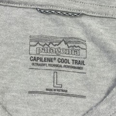 Patagonia Capilene Cool Trail T-Shirt Mens Large Gray Polyester Lightweight