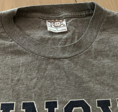 Knox College Men’s Large Gray T-shirt Excellent Condition Seldom Worn Fast Ship