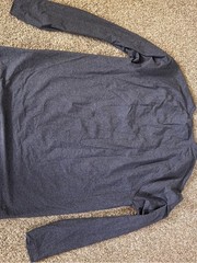 RHÔNE Reign Long Sleeve T in Midnight Heather. Anti Odor. SPF 50+. Raglan. EUC