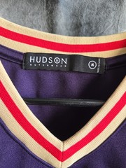 Hudson Outerwear Cartel Scorpion Jersey Mens M Purple Red y2k V-Neck