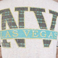VINTAGE LAS VEGAS NEVADA 2-TONE USA MADE 90s TRAVEL TOURIST TSHIRT SZ L