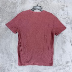 Vuori Current Tech Tee Mens Large Dark Pink Heathered Pocket T-Shirt V182