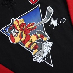 Disney Goofy Hockey Jersey Mens Large Red Black Captain Embroidered 32 Puck Slap