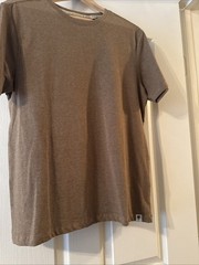Free Planet Tshirt Brown Men’s Medium Short Sleeve Crew Neck