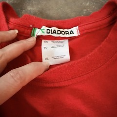 Diadora Men’s Red Soccer Graphic Logo Crew Neck Short Sleeve Knit Tee XL