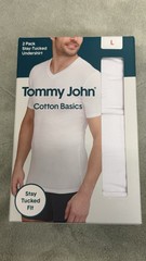 TOMMY JOHN 2 PACK STAY TUCKED V-NECK T-SHIRTS MEN’S SIZE L BRAND NEW IN BOX 🔥🔥