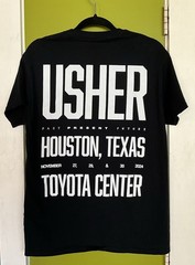 Usher Past Present Future Tour Concert T-Shirt 2024 Houston Tx Toyota Center SzM