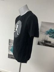 Nike Jordan AJ 8 Jumpman logo t-shirt Youth L Could Fit Men’s M Measureme Pics