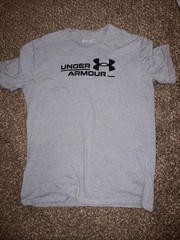 Under Armour HeatGear Large T-shirt -Grey
