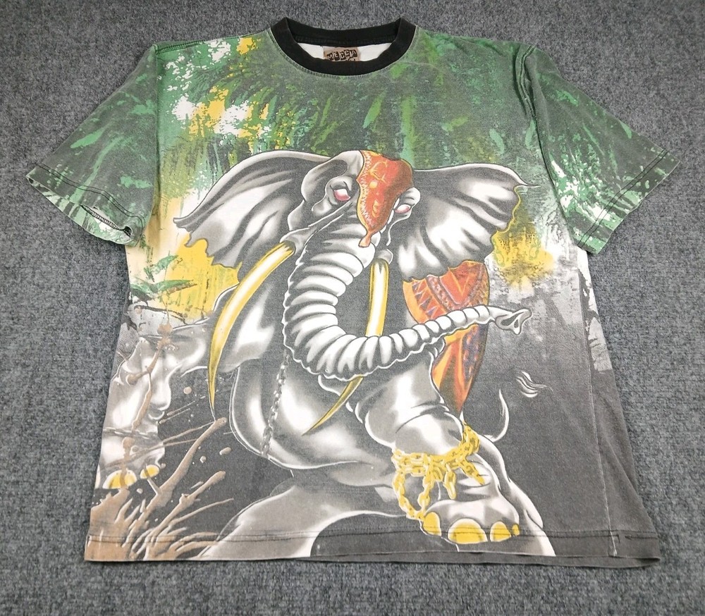 Vintage Mecca Streetwear All Over Print Crazy Elephant Safari T Shirt Size L